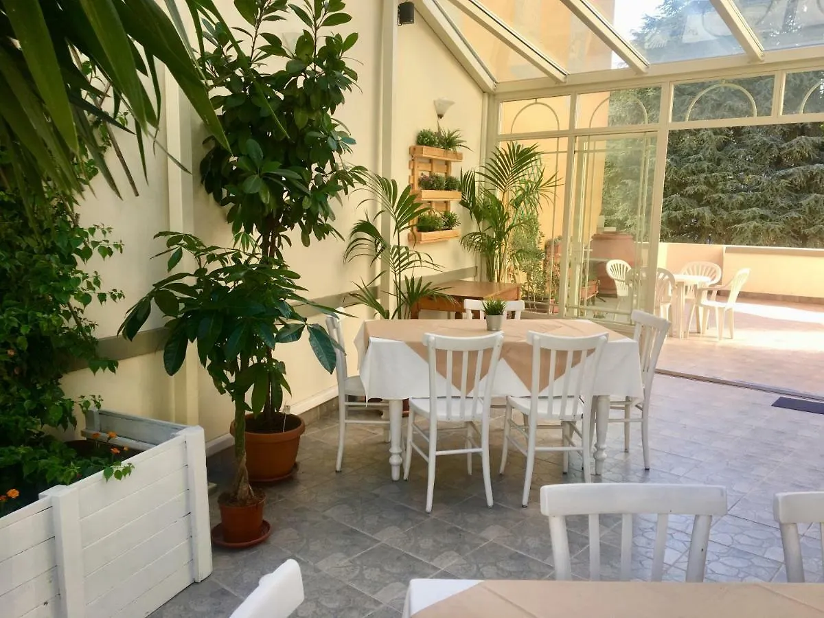 La Speranza Hotel Grazzini Rufina 3*,